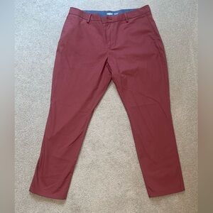 Old Navy Athletic Built-In Flex Rotation Chino Pants - Rust Red - 36x30
